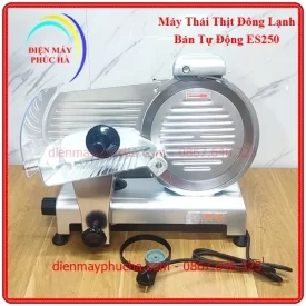 Máy Thái Thịt Đông Lạnh ES250 - Ảnh chi tiết cấu tạo, lưỡi dao chất liệu thép có độ cứng cao,bàn đẩy bằng inox sạch đẹp.