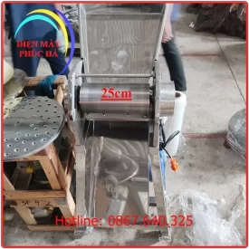 Máy thái bì dùng điện có lô thái bằng thép hoặc inox, rãnh sâu dài 25cm