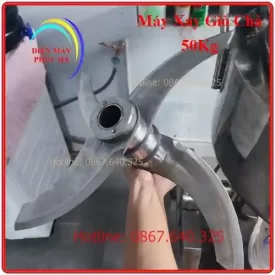 Máy Xay Giò Chả 50Kg Điện 3 pha: bộ dao bằng inox 304, rút thả thuận tiện khi sử dụng