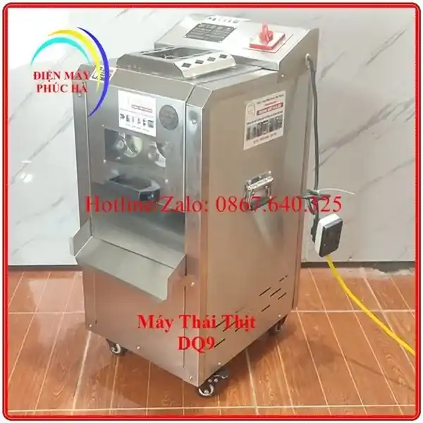 Máy Thái Thịt Tươi Sống DQ9 – Ảnh chất liệu inox, chụp cận inox sáng bóng, chất liệu inox bền đẹp, năng suất cao.