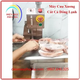 Máy Cưa Xương YF-F120A - Ảnh thực tế sử dụng, máy đang cưa đùi heo đông lạnh với lắt cắt mịn, đẹp