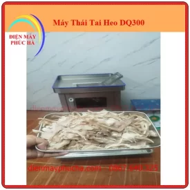 Máy Thái Tai Heo DQ300 - Ảnh thực tế sử dụng sau khi thái xong một mẻ tai heo, thành phẩm sau khi thái xong đều đẹp.