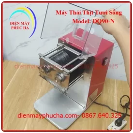 Máy Thái Thịt Tươi Sống DQ90-N - Ảnh bộ dao của máy có chất liệu dao bằng thép cứng không gỉ sét bền đẹp, có nhiều cỡ dao phù hợp cho các món ăn khác nhau.
